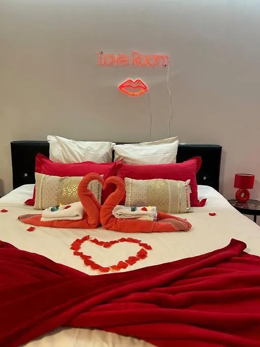 Love Room 80M2 Bdsm 50 Nuances De Grey - Sauna - Parking Gratuit 앙티브 프랑스